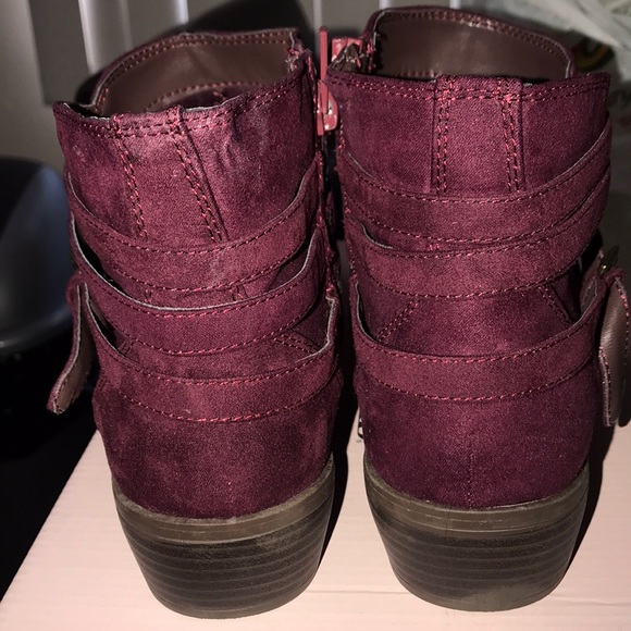 JustFab Roca Booties - Picture 3 of 6